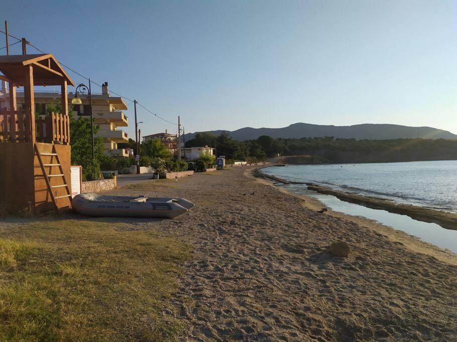 Modern Studio Next To The Sea! Порто-Рафти Экстерьер фото