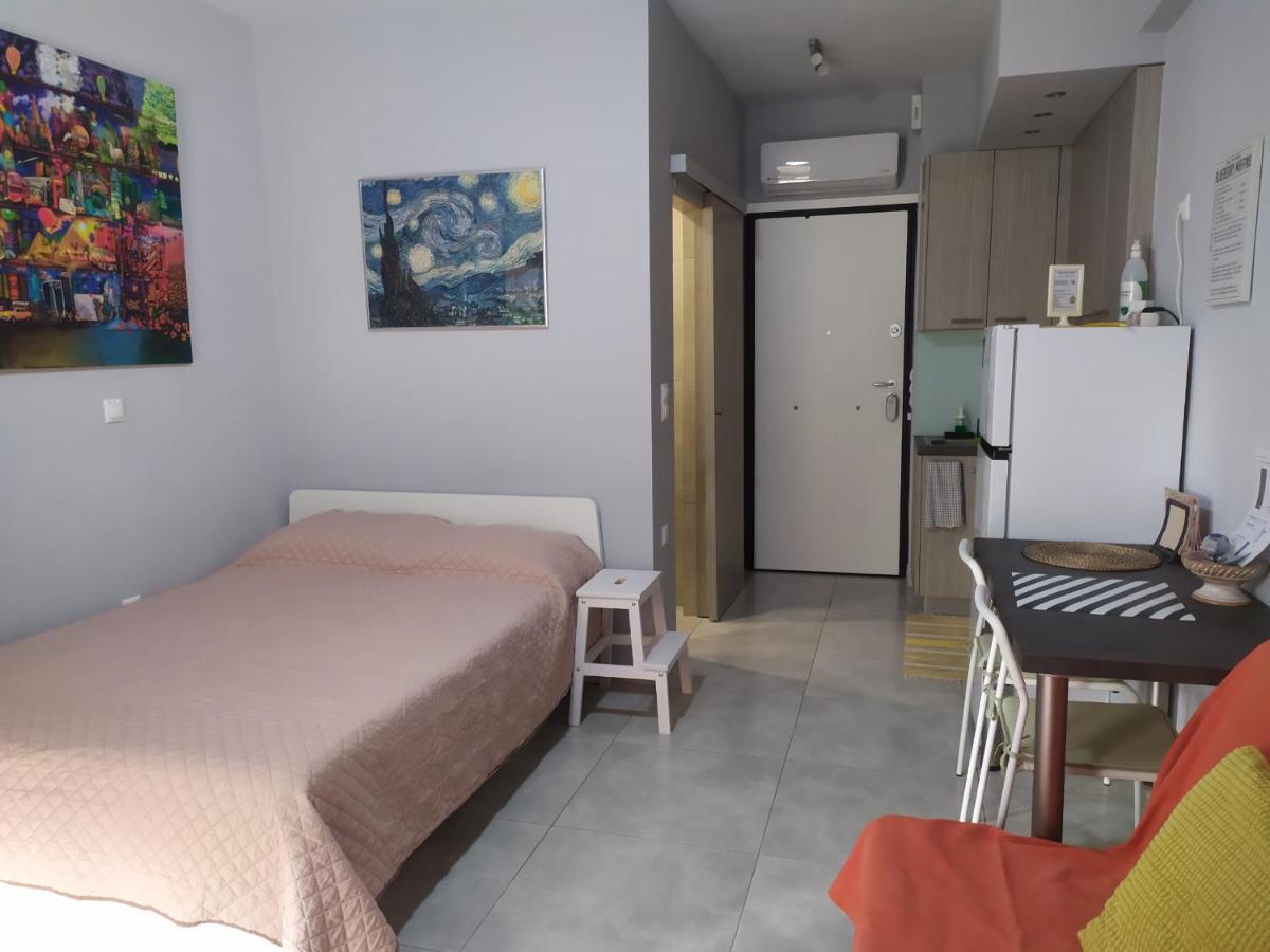 Modern Studio Next To The Sea! Порто-Рафти Экстерьер фото